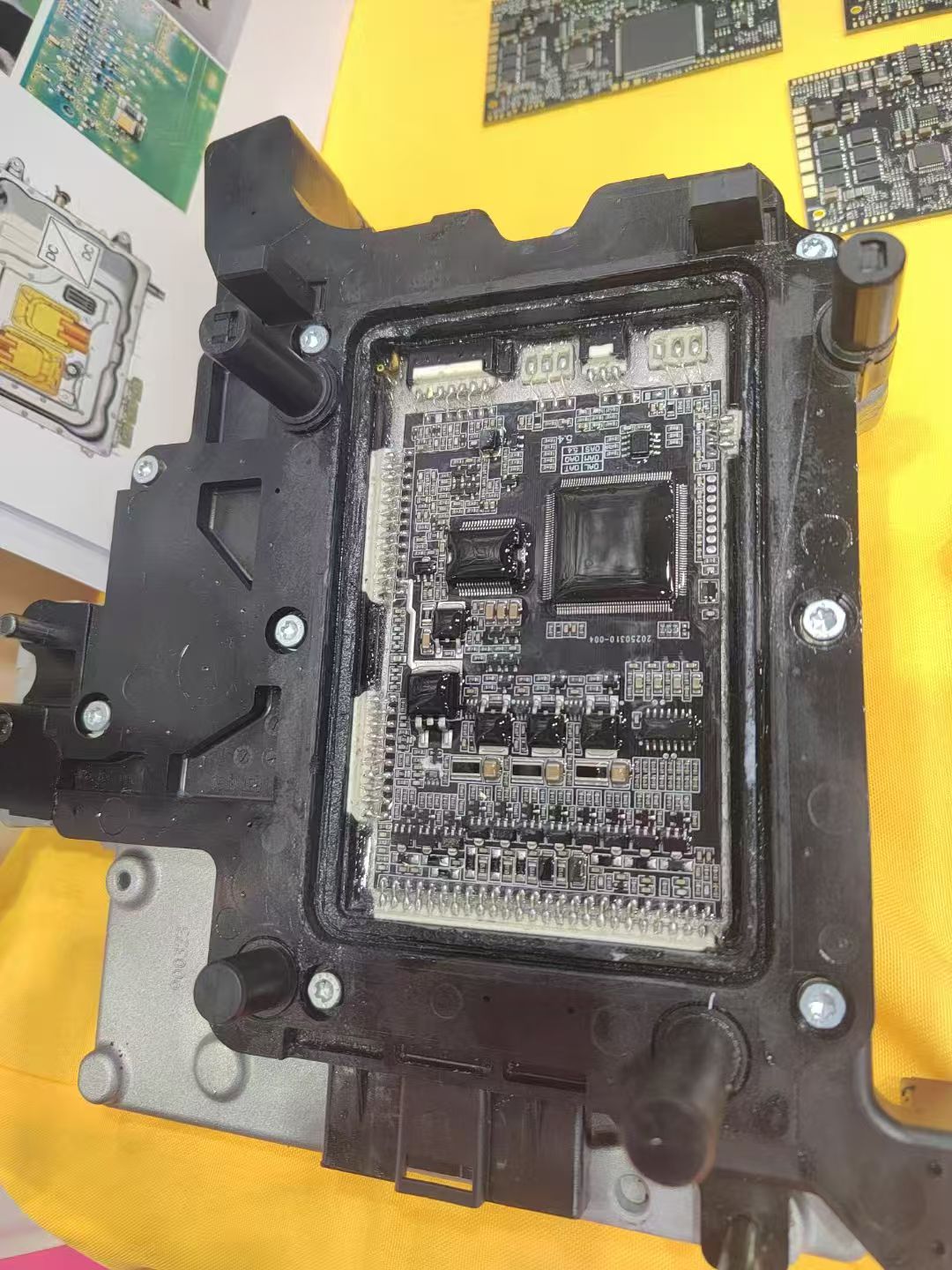 Pièces automobiles pour la rép - Electronics Repairing avis et prix